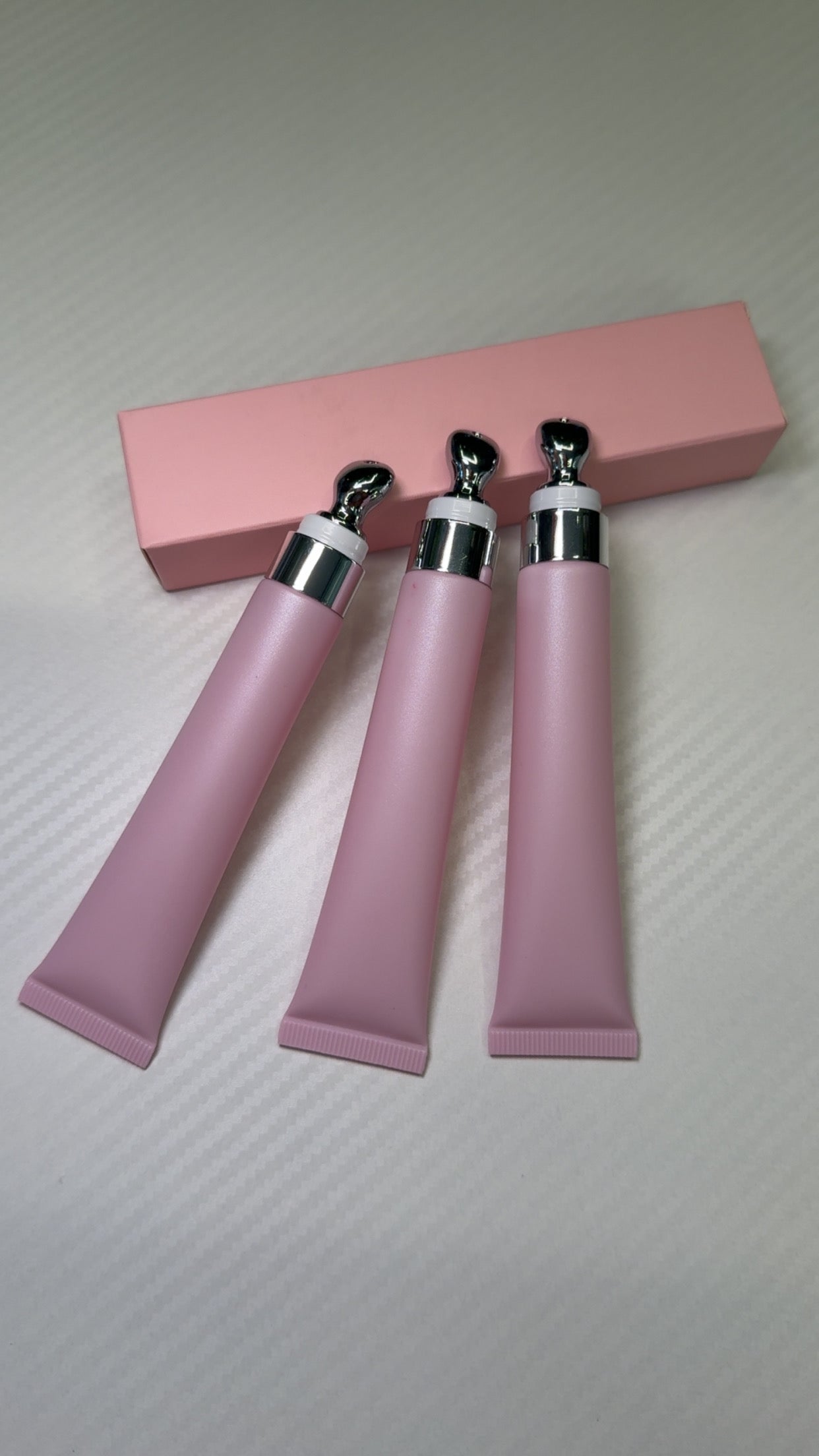 *INTENSE Lip Plumper Pink Tube