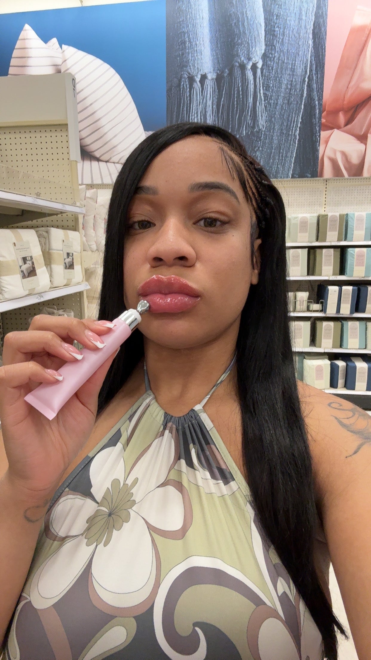 *INTENSE Lip Plumper Pink Tube
