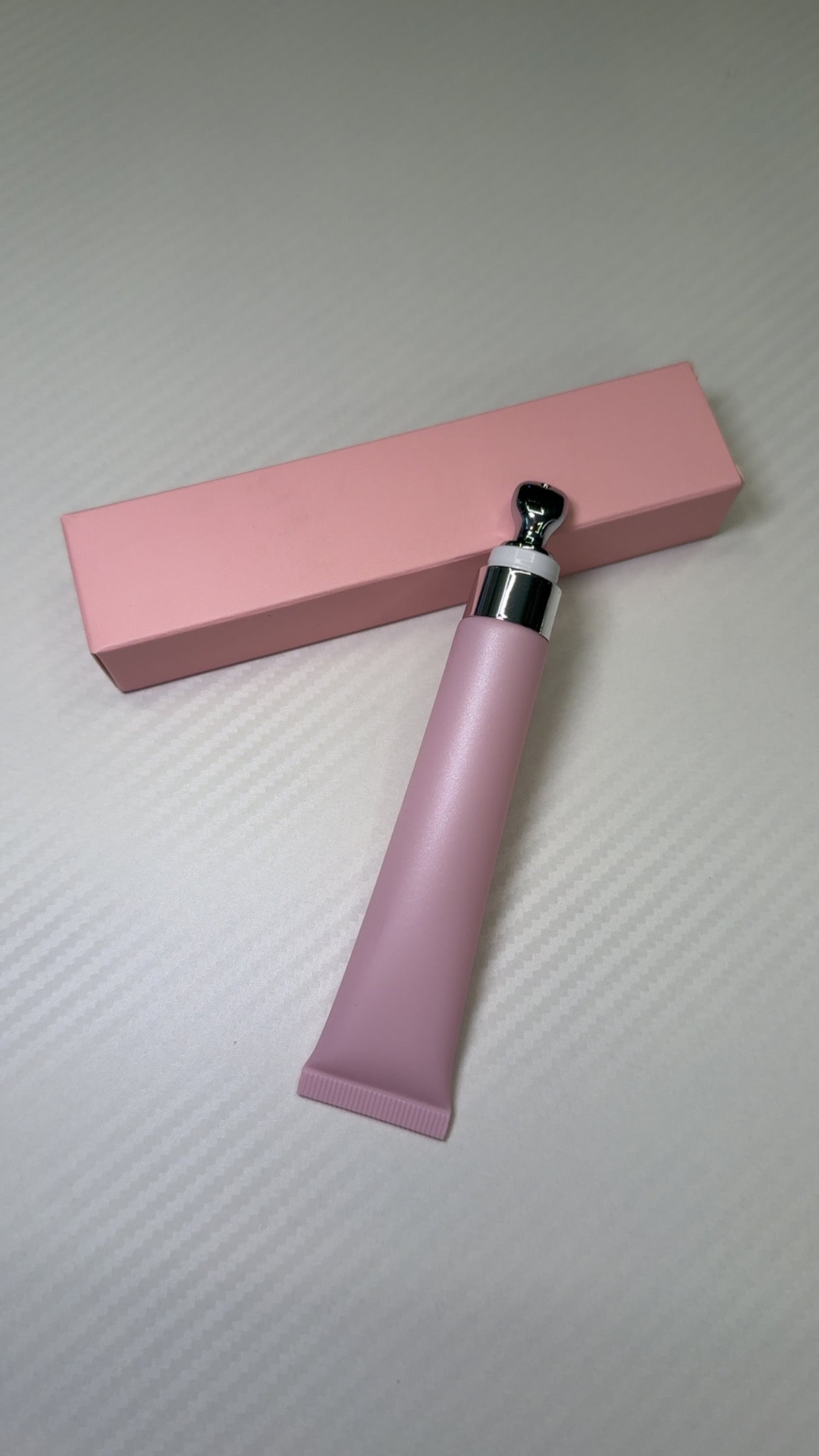 *INTENSE Lip Plumper Pink Tube